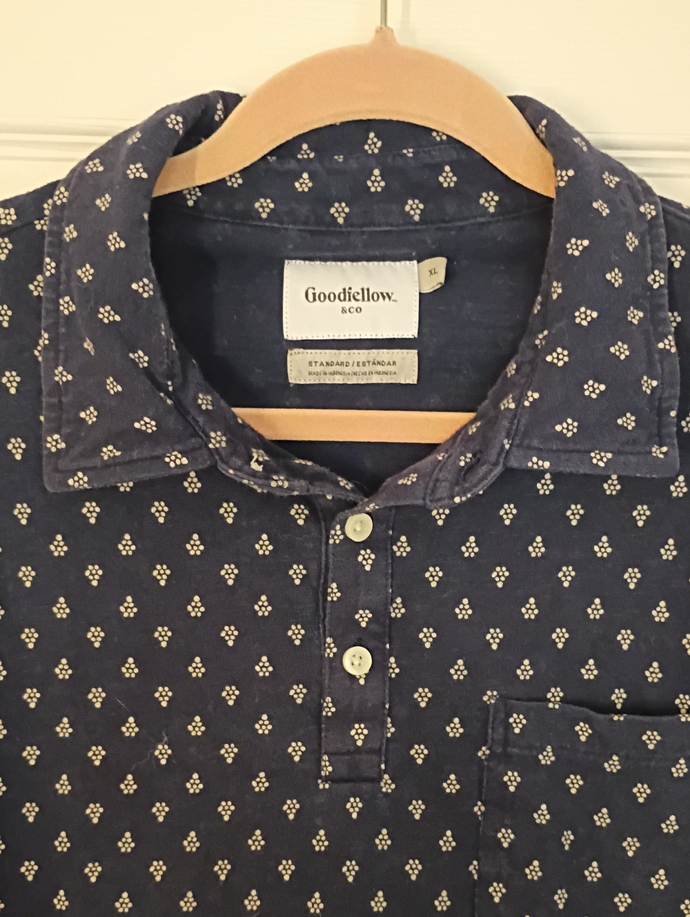Goodfellow & Co Short Sleeve Navy Polo with Cream Micro-Print